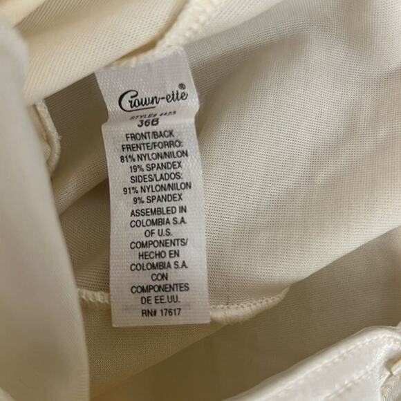 CROWN ELLE SHAPEWEAR SIZE 36B - Picture 4 of 4